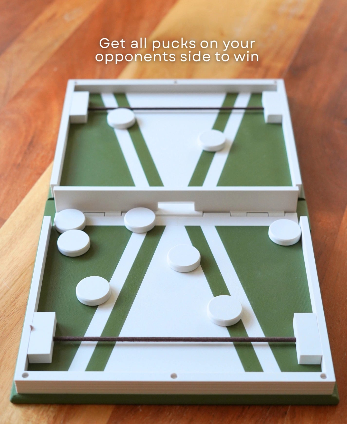 PlayBook’d Sling Puck – Actiongeladener Spielspaß im Buchformat